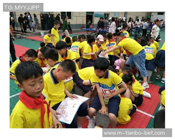 银河足球队女武神勇闯赛场展现风采团队精神激励无数年轻女孩追逐梦想